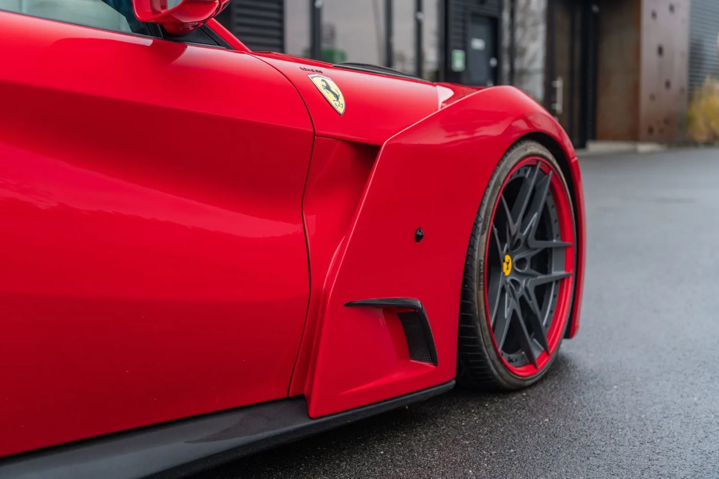 2017 Ferrari F12berlinetta offered by a supercar dealer in Gronau, Germany, photo 10 of 25