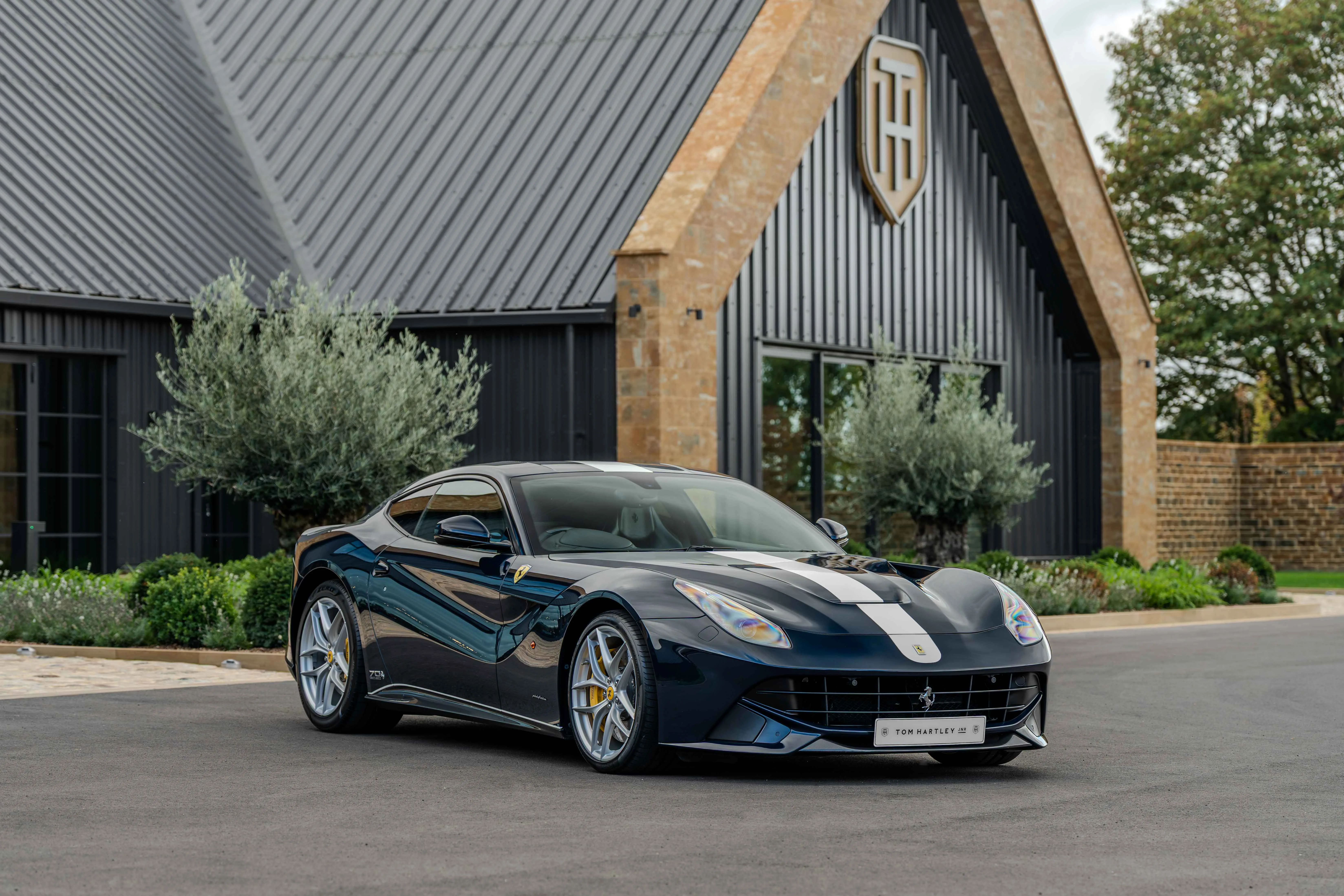 2017 Ferrari F12berlinetta 70th Anniversary, 2/30