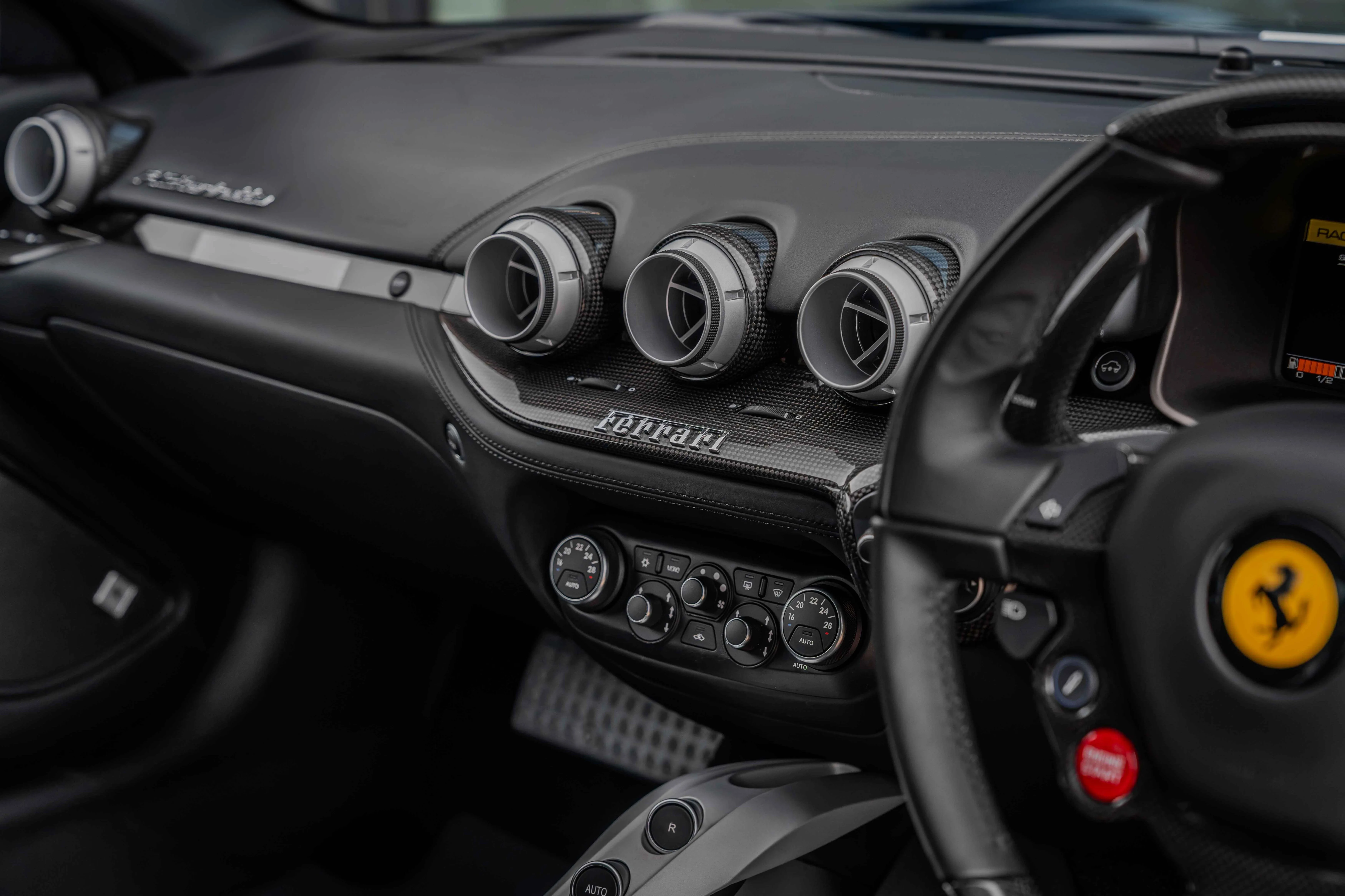 2017 Ferrari F12berlinetta 70th Anniversary, 18/30
