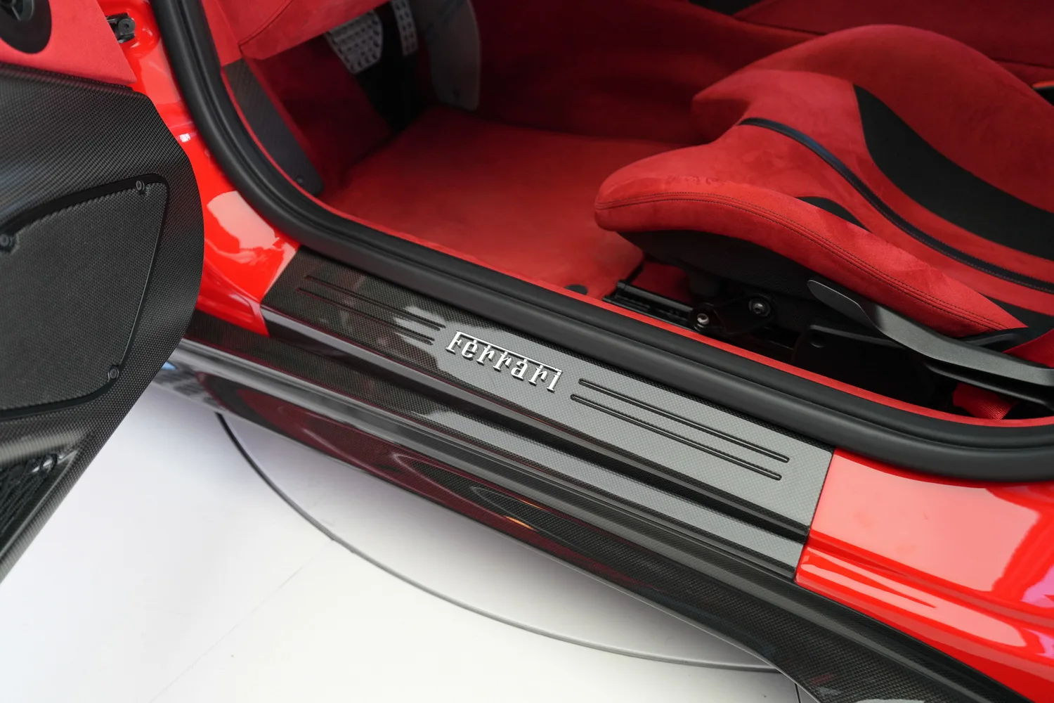 2017 Ferrari F12tdf, 4/20