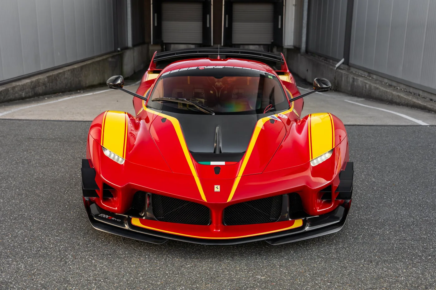 2017 Ferrari FXX K Evo angeboten von einem Supersportwagenhändler in Woerden, Niederlande, Foto 21 von 25