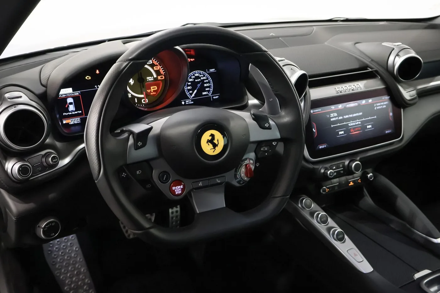 2017 Ferrari GTC4Lusso offered by a supercar dealer in Zibido San Giacomo, Italy, photo 20 of 22