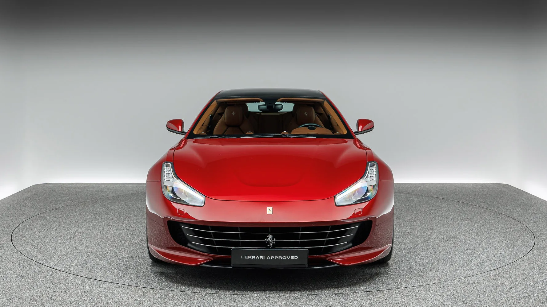 2017 Ferrari GTC4Lusso, 2/18