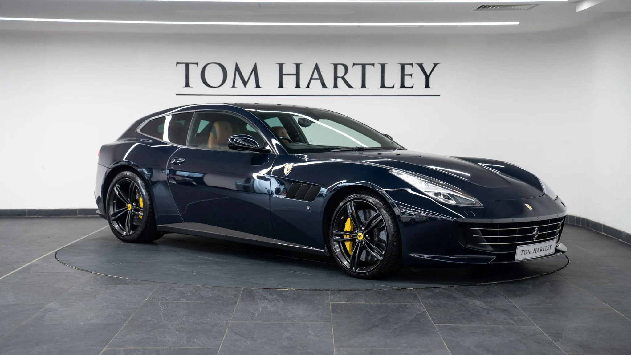 2017 Ferrari GTC4Lusso, 9/30
