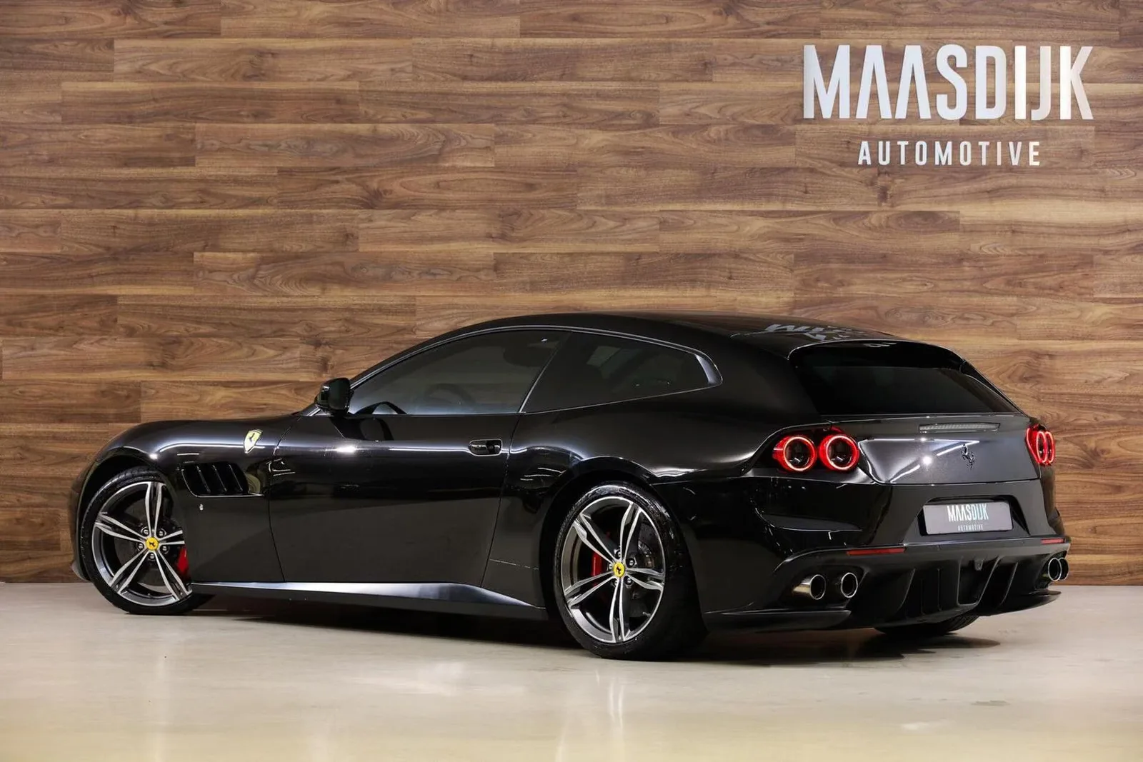 2017 Ferrari GTC4Lusso, 11/30