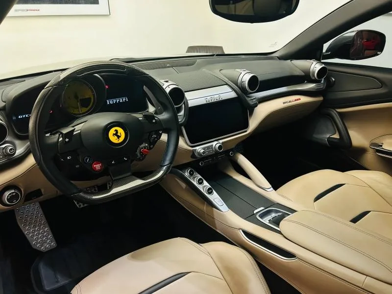 2017 Ferrari GTC4Lusso, 3/20