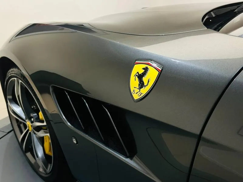 2017 Ferrari GTC4Lusso, 15/20