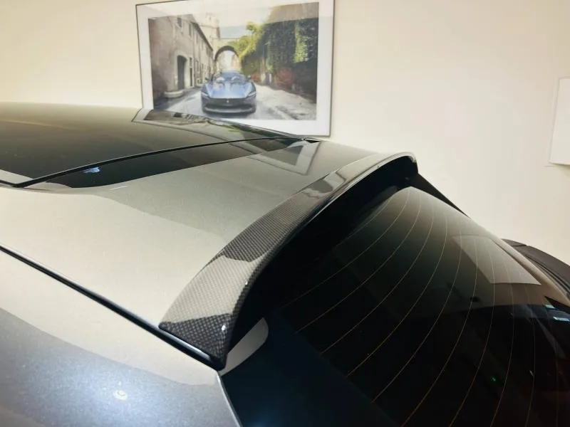 2017 Ferrari GTC4Lusso, 19/20