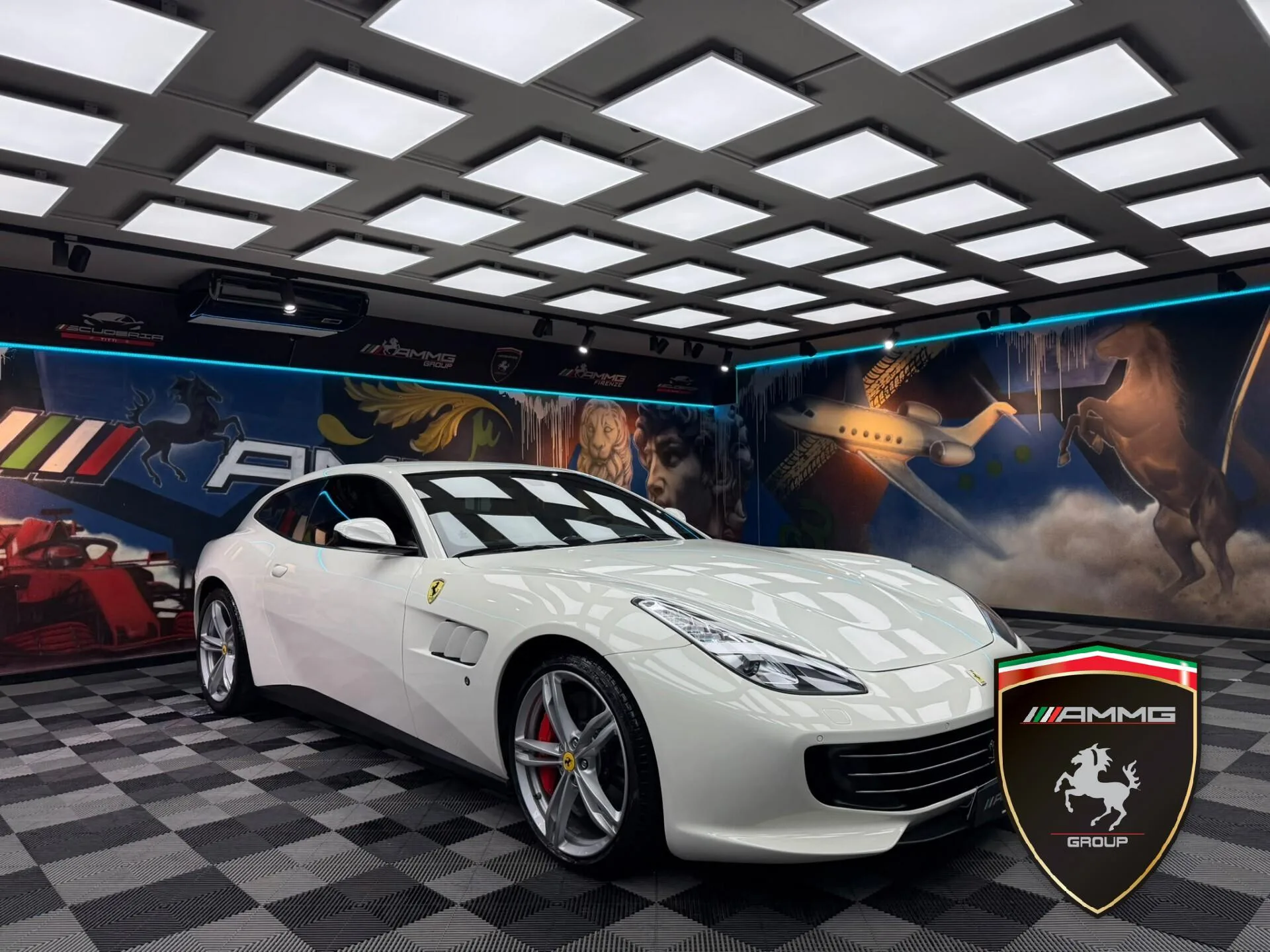 2017 Ferrari GTC4Lusso T, 3/15