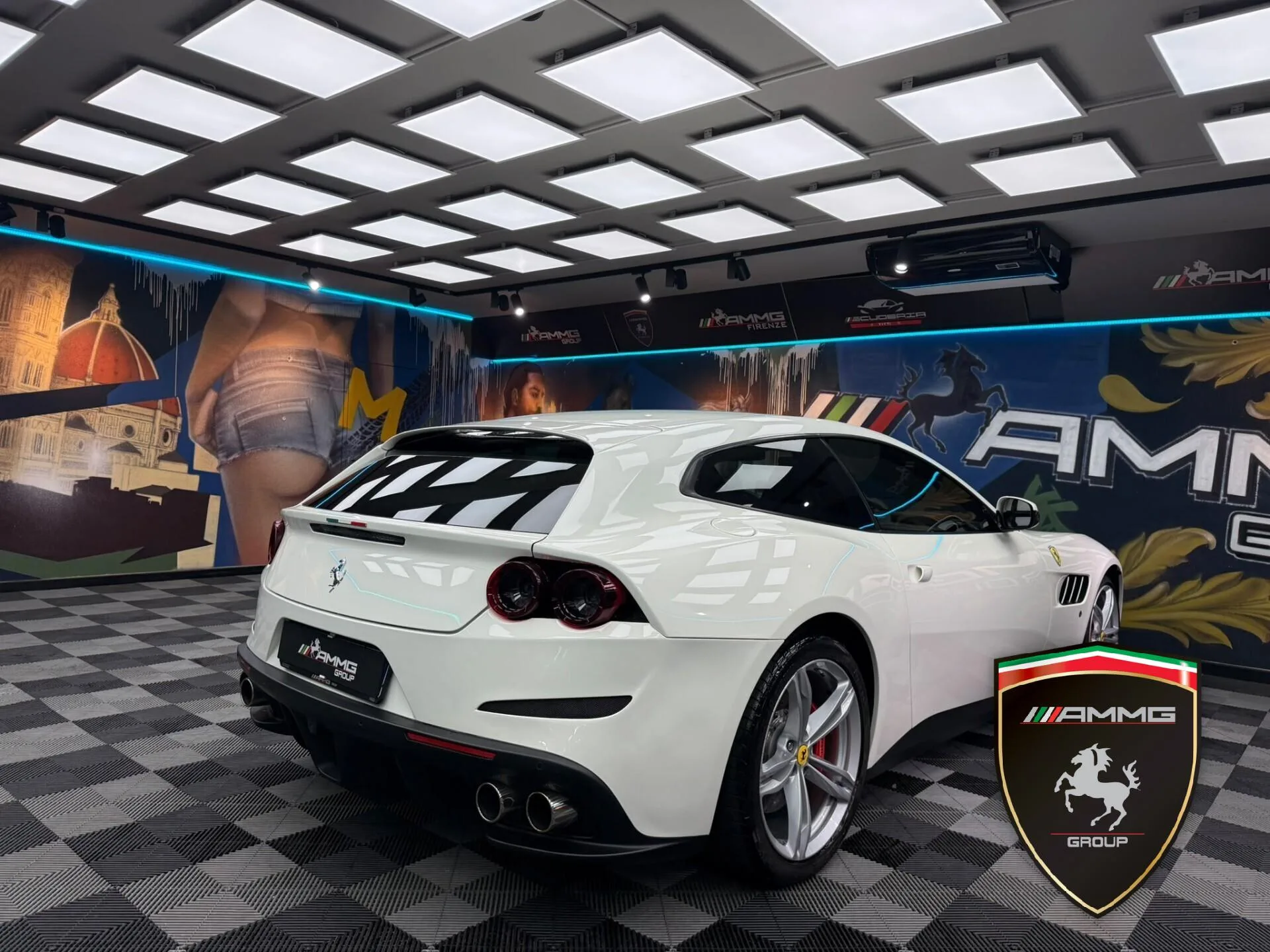 2017 Ferrari GTC4Lusso T, 5/15