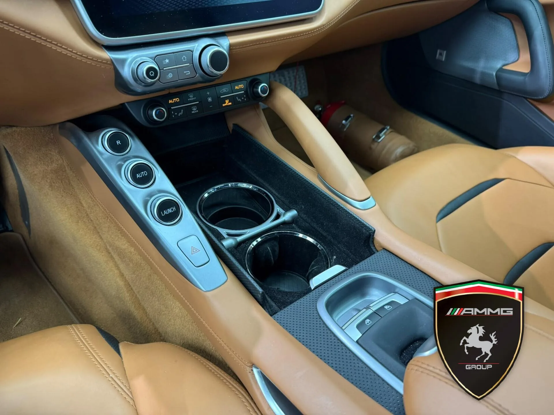 2017 Ferrari GTC4Lusso T, 14/15