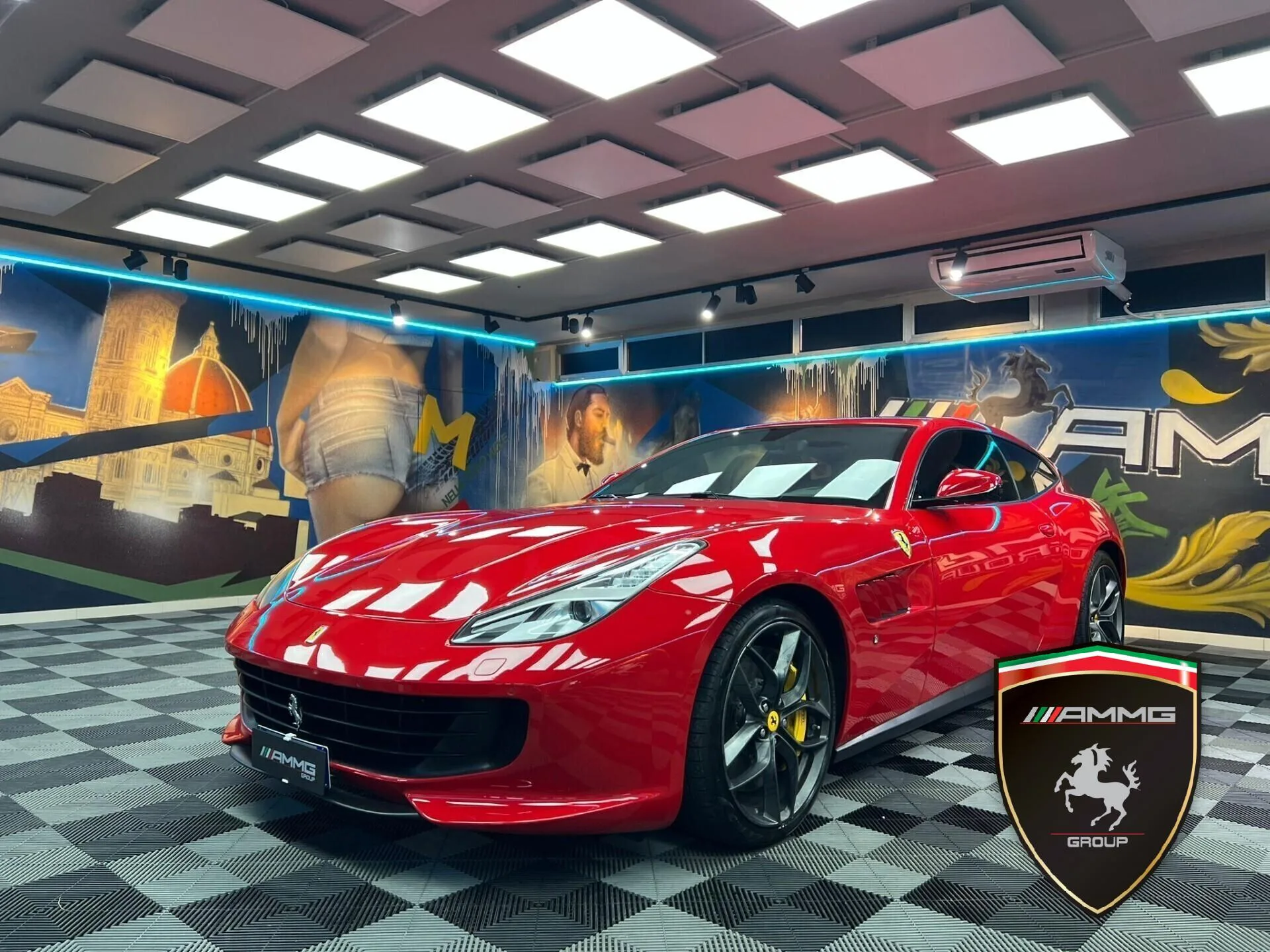 2017 Ferrari GTC4Lusso T offered by a specialist dealer in Calenzano, Italy, main photo