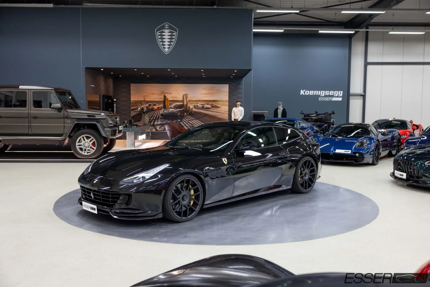 2017 Ferrari GTC4Lusso T angeboten von einem Fachhändler in Alsdorf, Deutschland, Foto 4 von 10