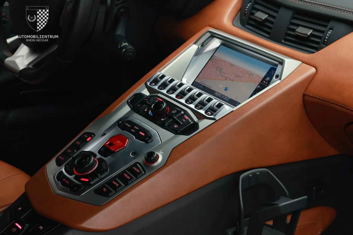 2017 Lamborghini Aventador S angeboten von einem Supersportwagenhändler in Viernheim, Deutschland, Foto 15 von 25