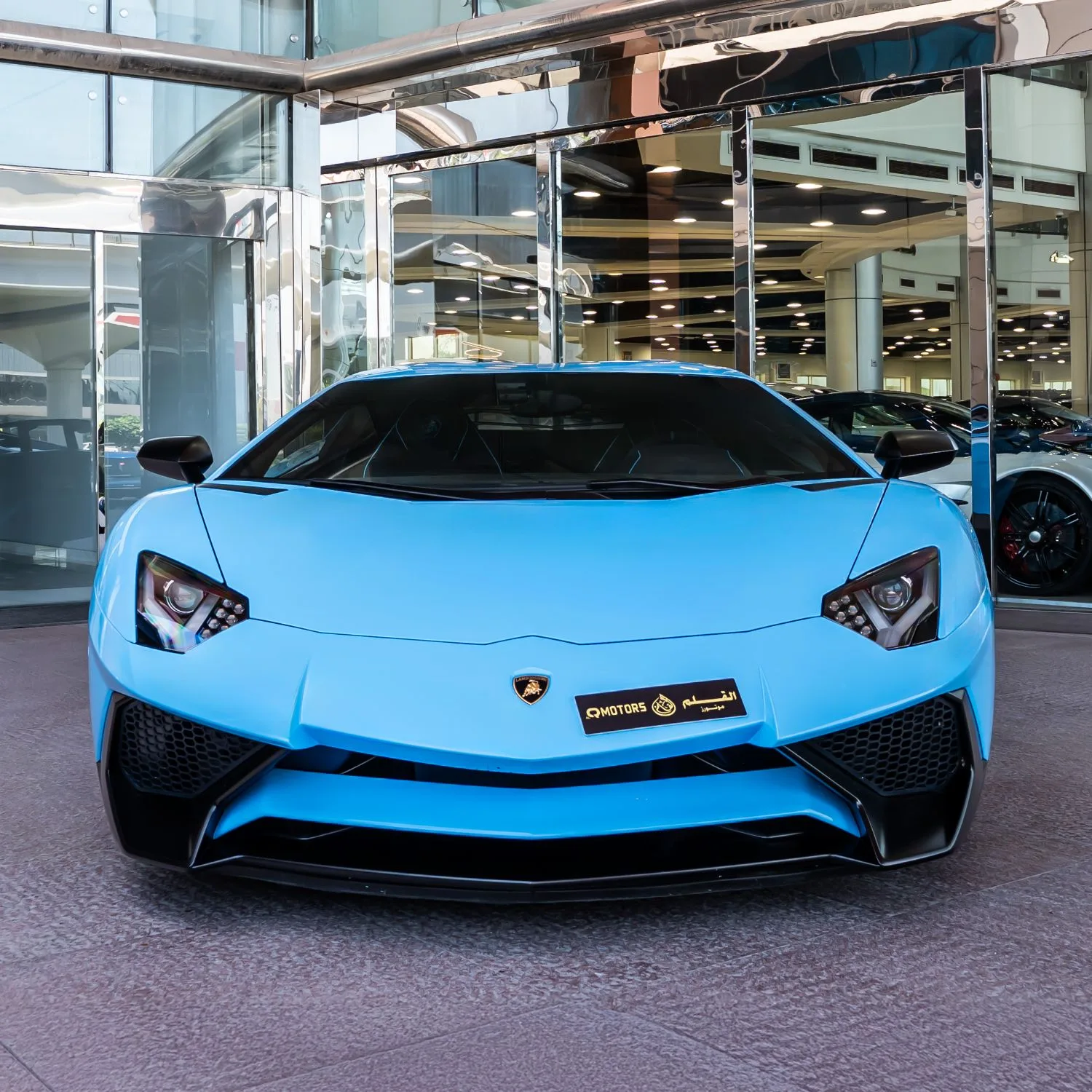 2017 Lamborghini Aventador SV proposée par un concessionnaire spécialisé à Dubai, Émirats arabes unis, photo 26 sur 27