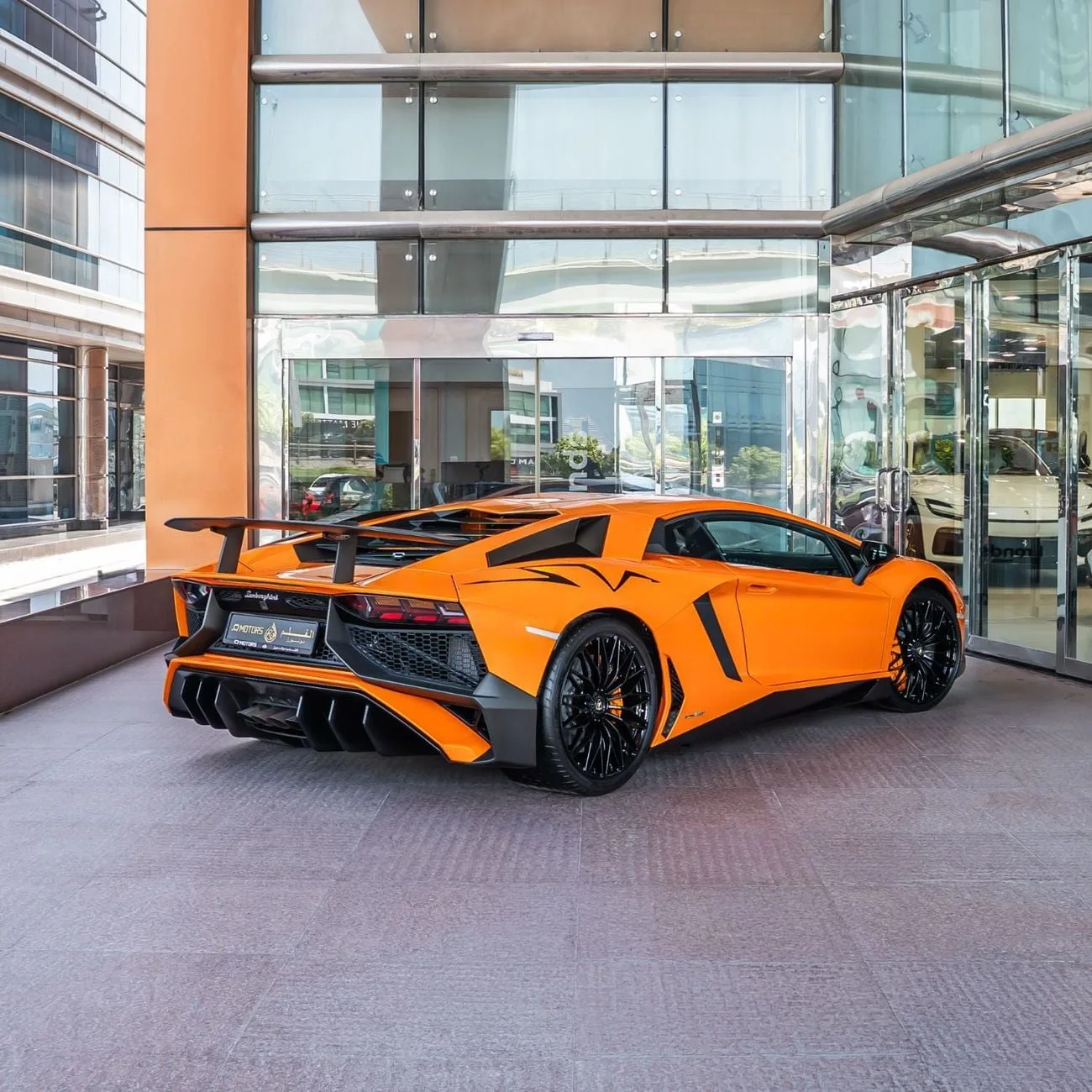 2017 Lamborghini Aventador SV, 2/26