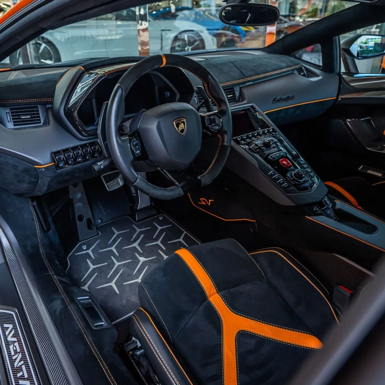 2017 Lamborghini Aventador SV, 12/26