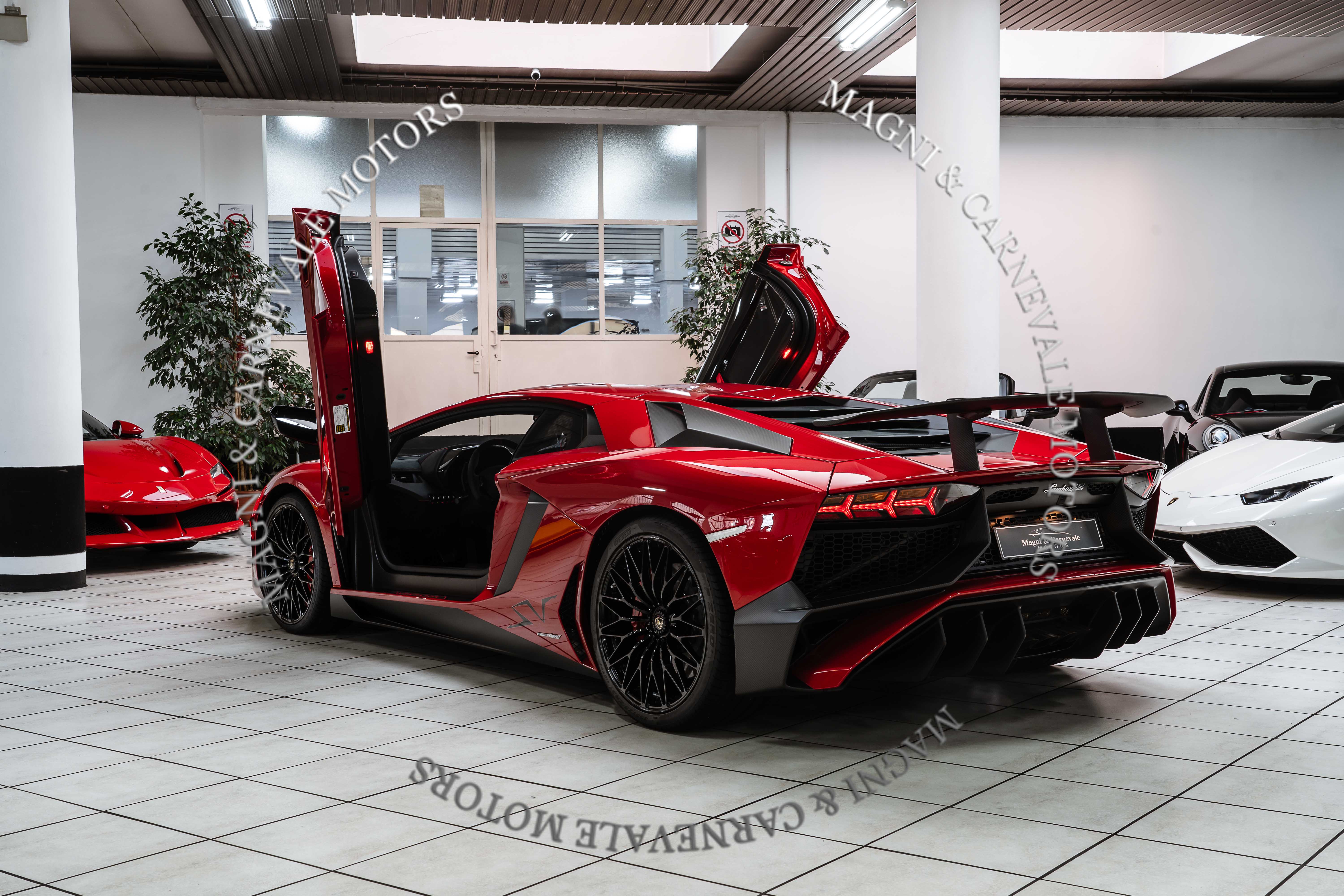 2017 Lamborghini Aventador SV LP 750-4 angeboten von einem Fachhändler in Milan, Italien, Foto 13 von 20