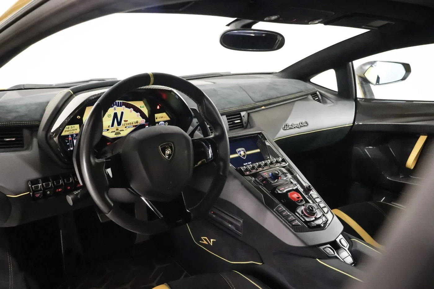 2017 Lamborghini Aventador SV LP 750-4 angeboten von einem Supersportwagenhändler in Zibido San Giacomo, Italien, Foto 8 von 25