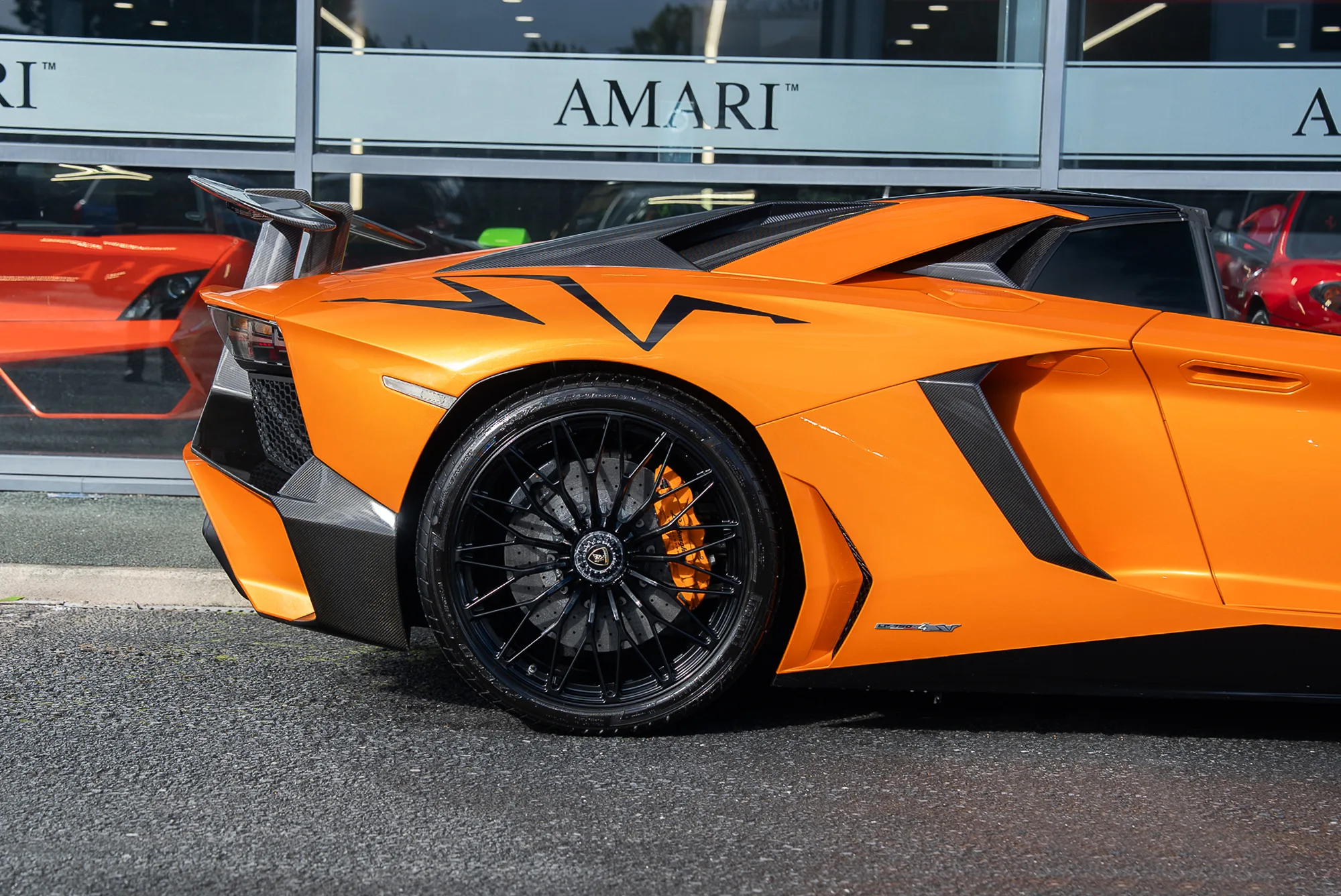 2017 Lamborghini Aventador SV Roadster, 13/30