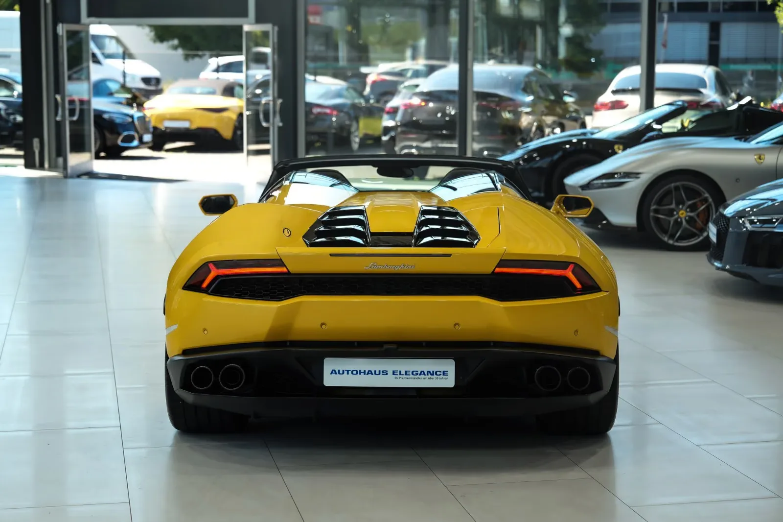 2017 Lamborghini Huracán LP 610-4 Spyder, 5/30