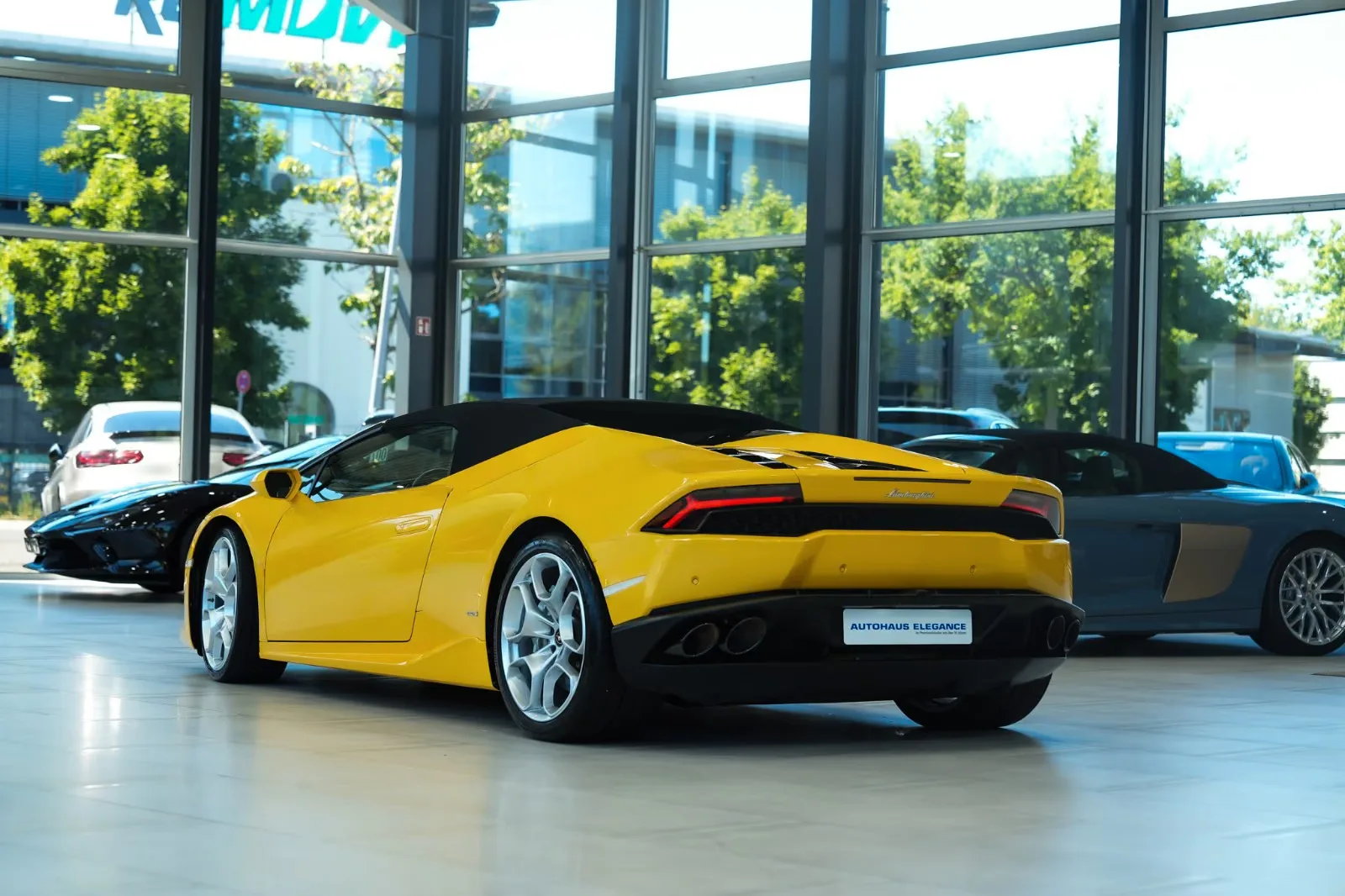 2017 Lamborghini Huracán LP 610-4 Spyder, 9/30