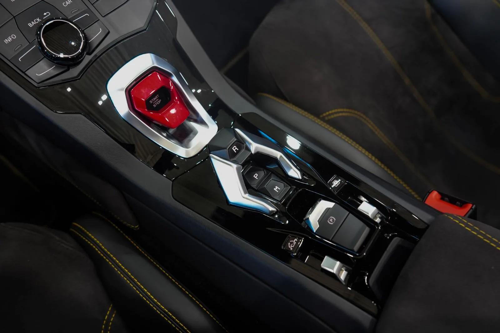 2017 Lamborghini Huracán LP 610-4 Spyder, 24/30