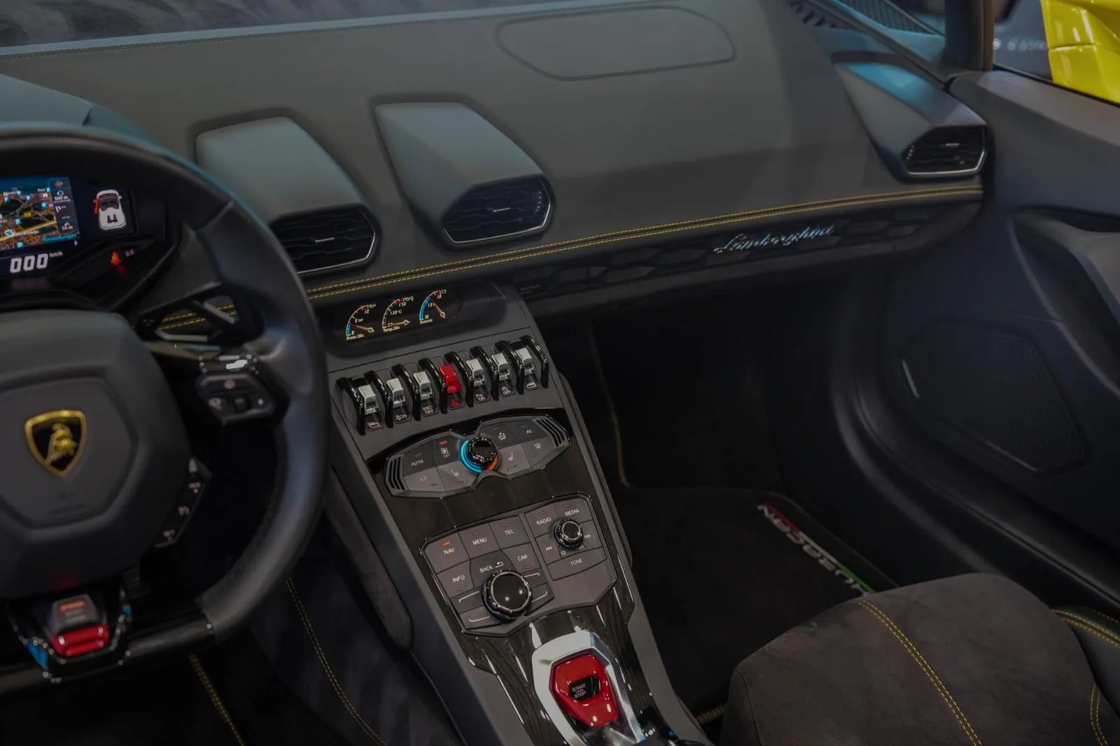 2017 Lamborghini Huracán LP 610-4 Spyder, 26/30