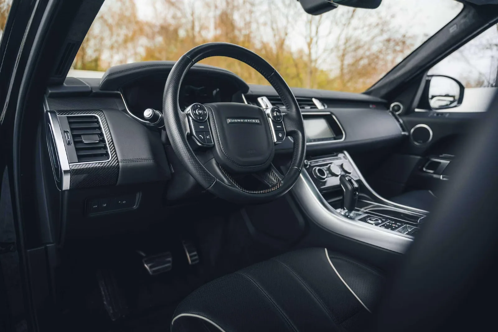 2017 Land Rover Range Rover Sport SVR, 11/29