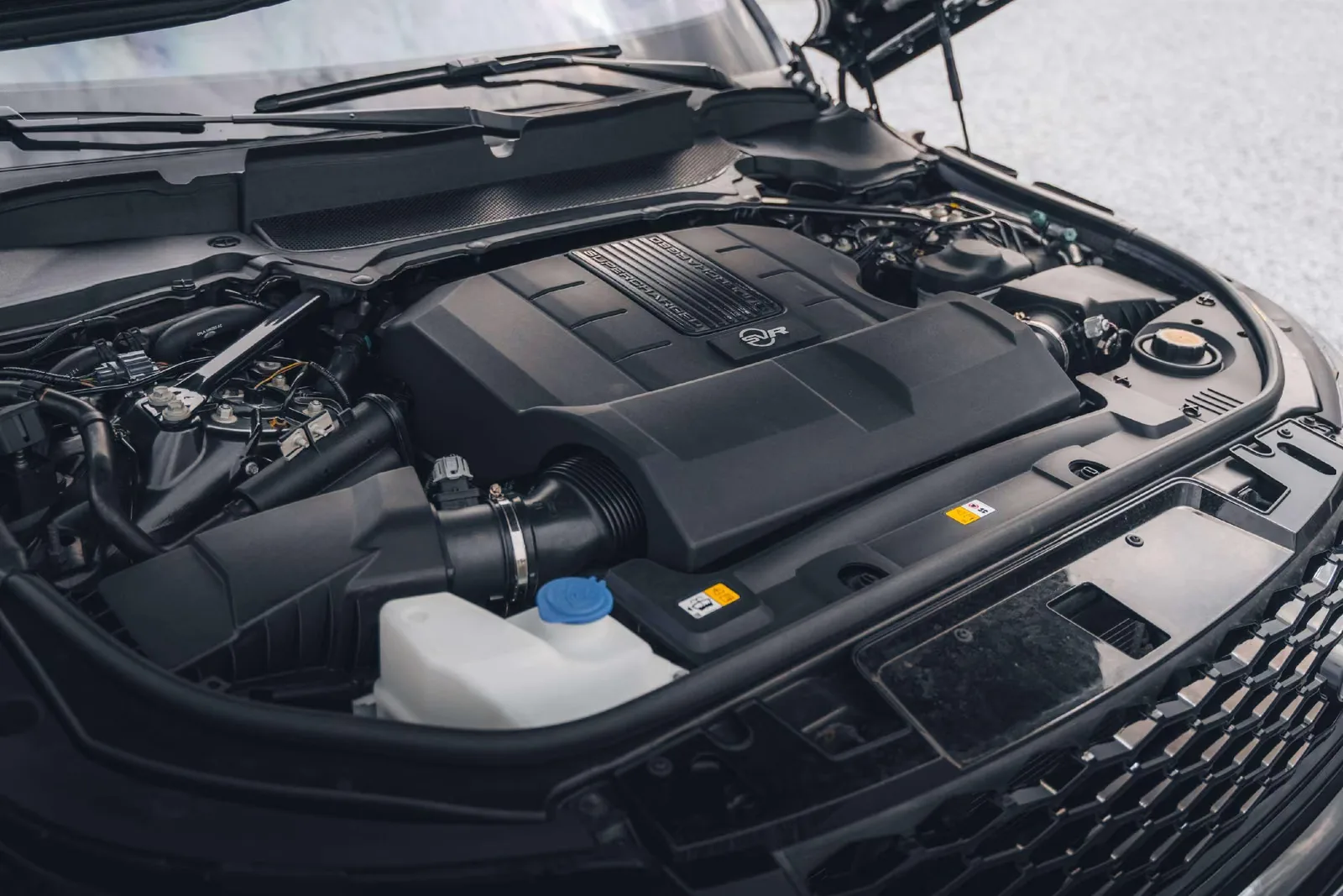 2017 Land Rover Range Rover Sport SVR, 27/29