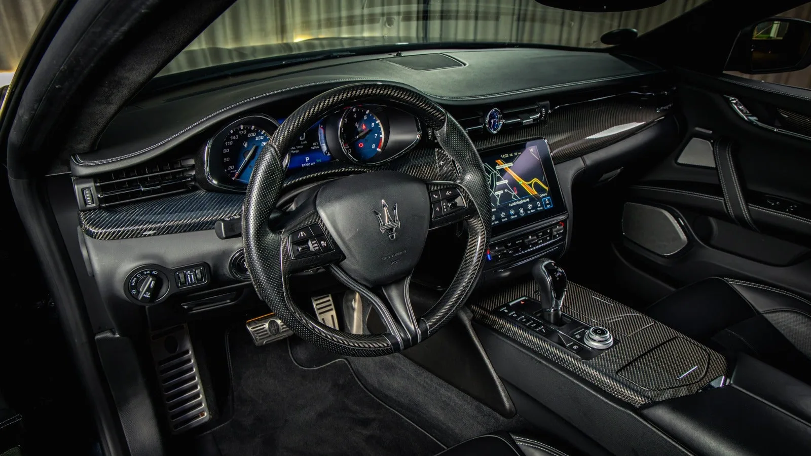 2017 Maserati Quattroporte GTS GranSport, 15/24