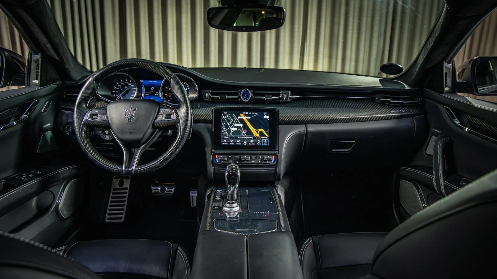 2017 Maserati Quattroporte GTS GranSport, 16/24
