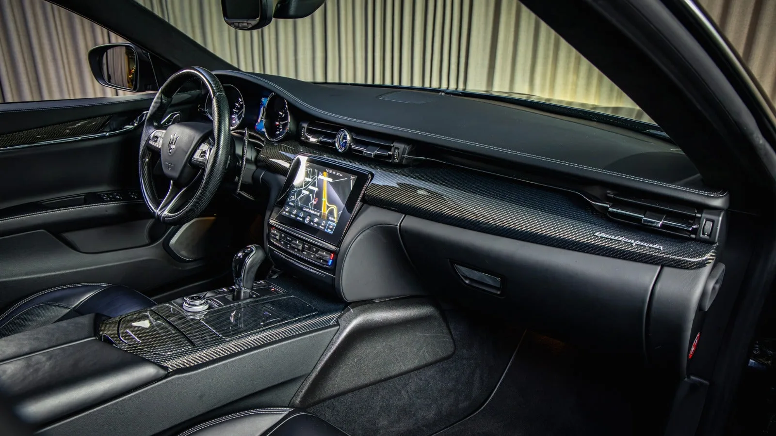 2017 Maserati Quattroporte GTS GranSport, 17/24