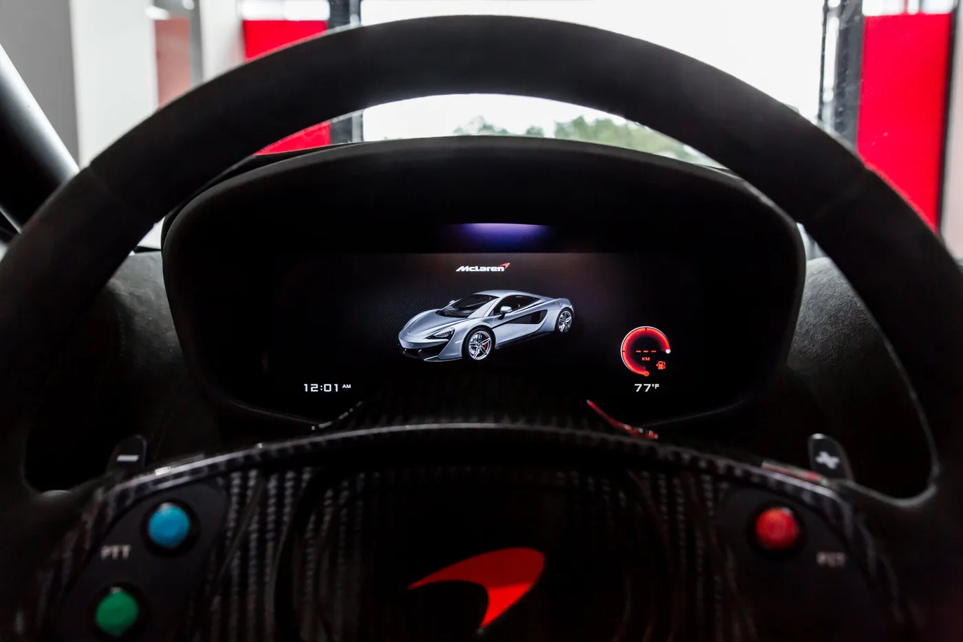 2017 McLaren 570S GT4 angeboten von einem Fachhändler in Hengelo, Niederlande, Foto 9 von 15
