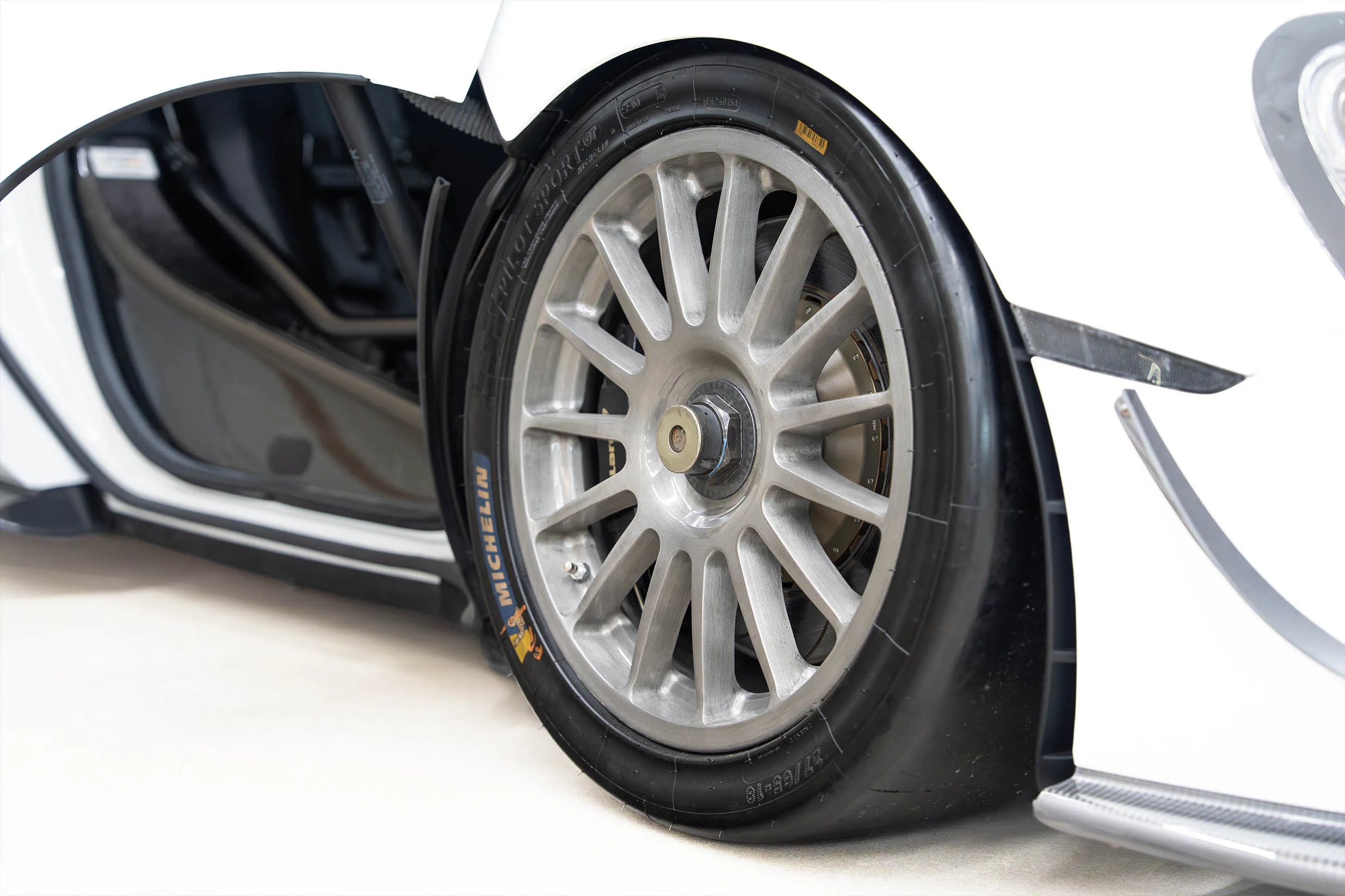 2017 McLaren 570S GT4, 7/20