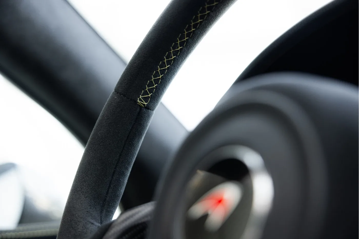 2017 McLaren 570S Spider proposée par un concessionnaire agréé McLaren et Morgan à Utrecht, Pays-Bas, photo 24 sur 25