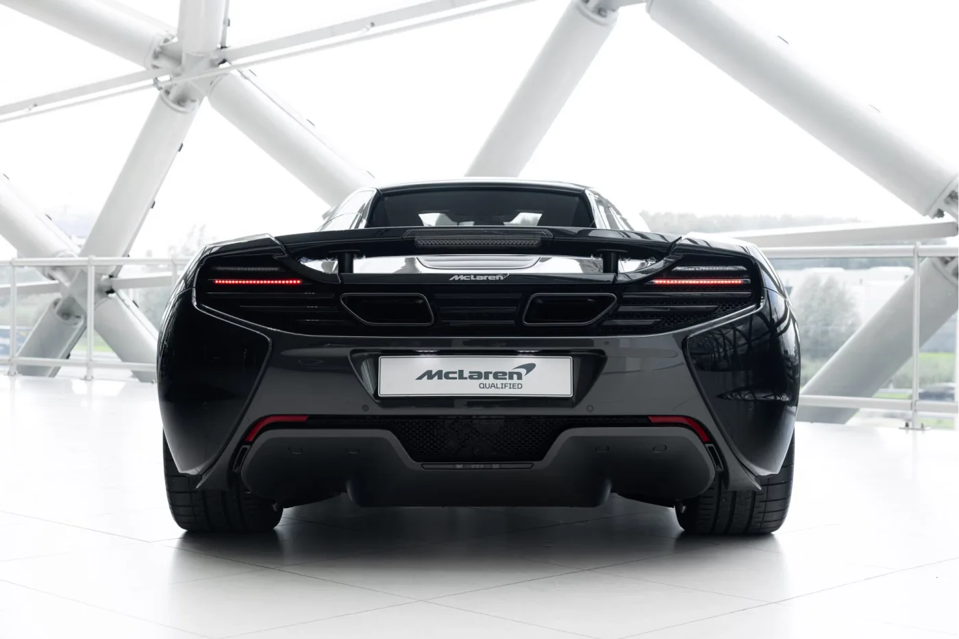 2017 McLaren 650S Spider angeboten von einem offiziellen McLaren und Morgan-Vertragshändler in Utrecht, Niederlande, Foto 9 von 25
