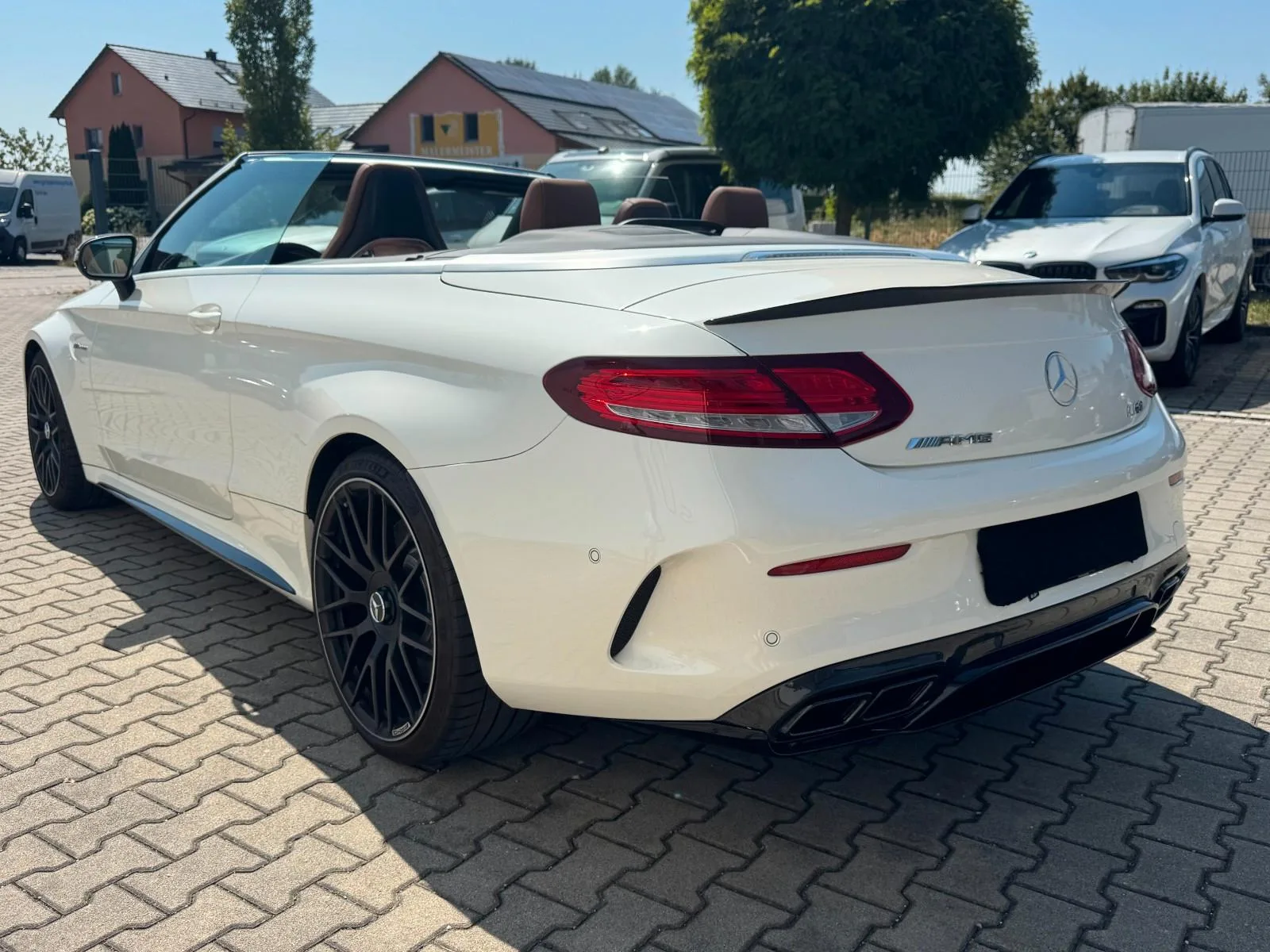 2017 Mercedes-AMG C 63 Cabriolet, 11/30