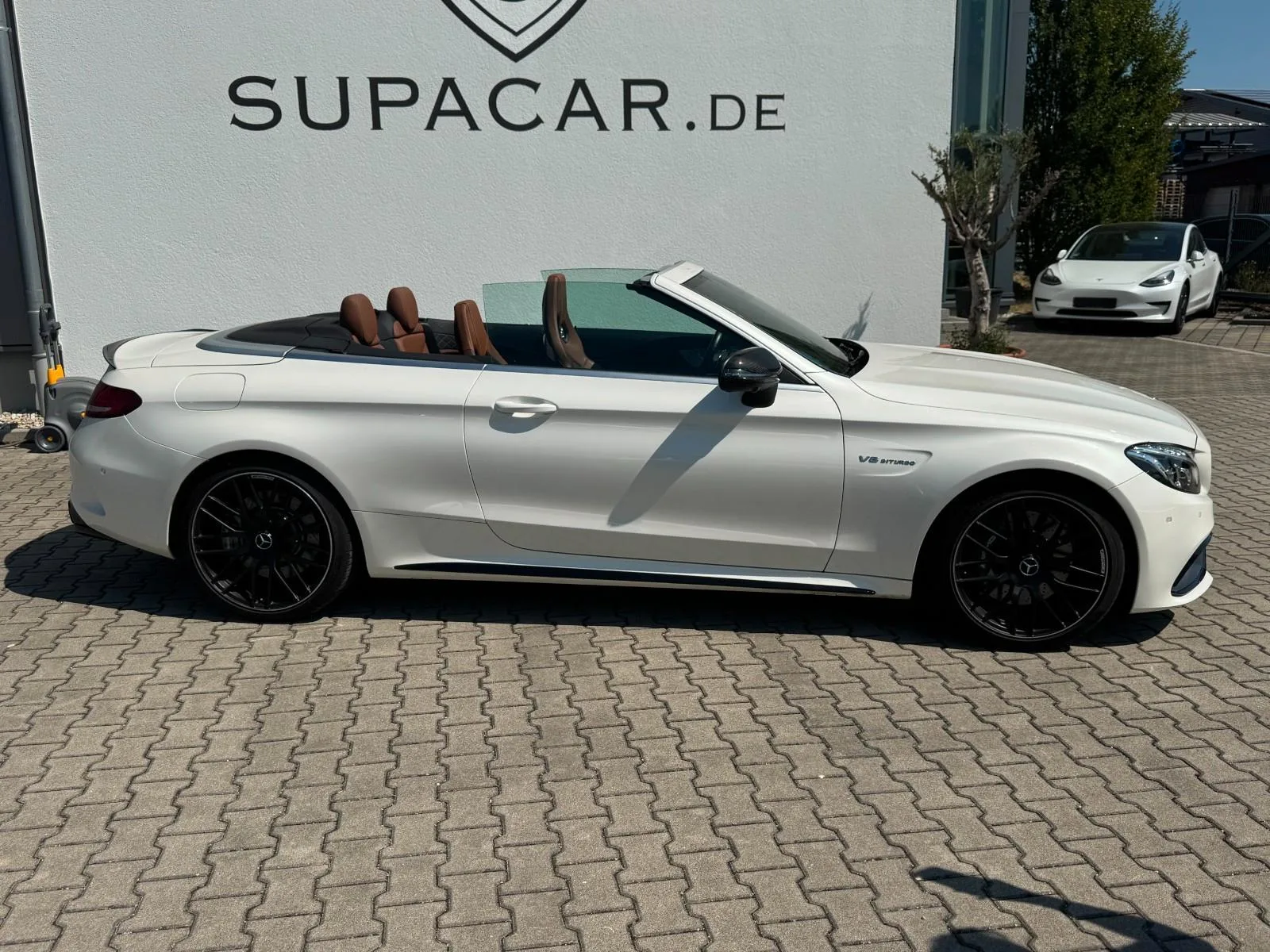 2017 Mercedes-AMG C 63 Cabriolet, 16/30