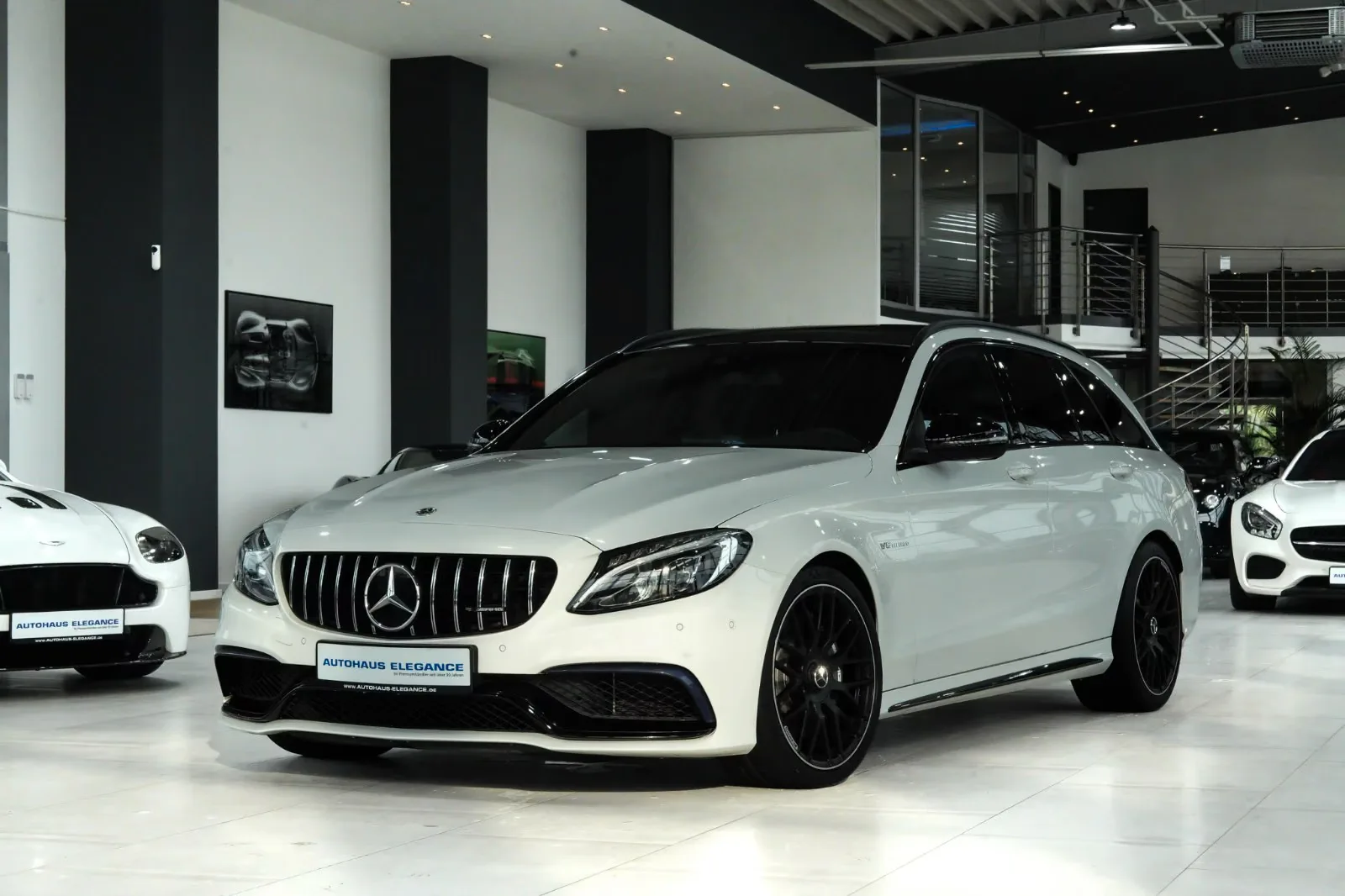 2017 Mercedes-AMG C 63 Estate angeboten von einem Fachhändler in Köln, Deutschland, Hauptfoto