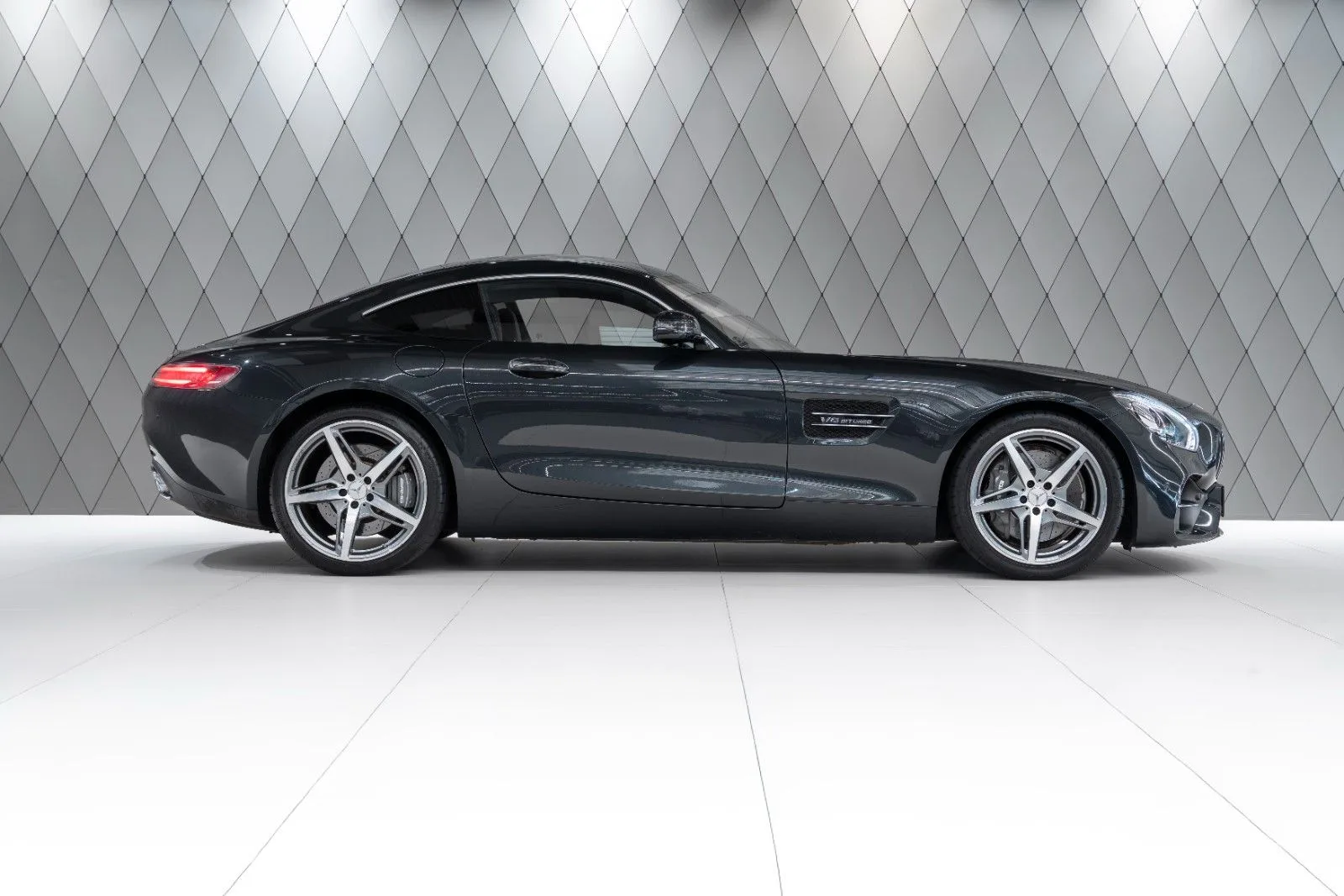 2017 Mercedes-AMG GT, 3/24