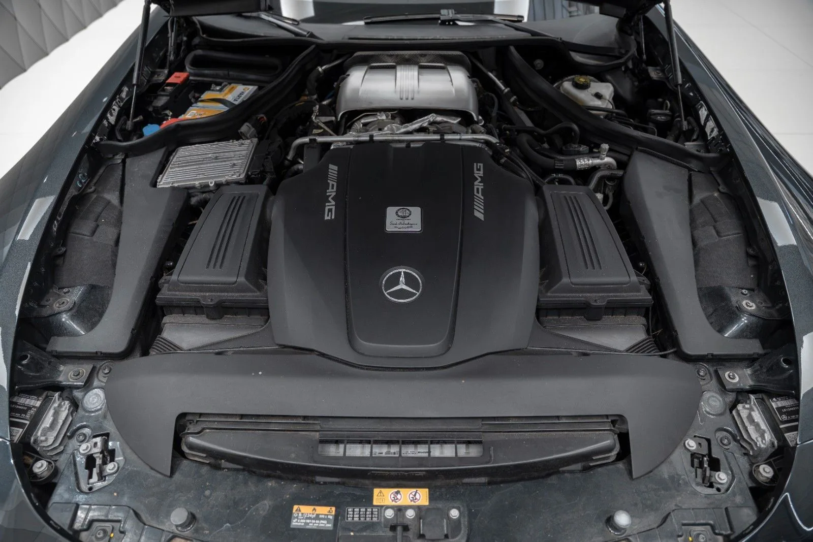 2017 Mercedes-AMG GT, 23/24