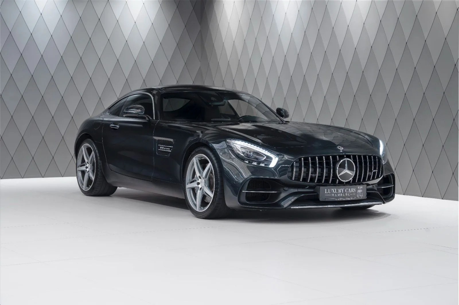 2017 Mercedes-AMG GT angeboten von einem Supersportwagenhändler in Schenefeld, Deutschland, Hauptfoto