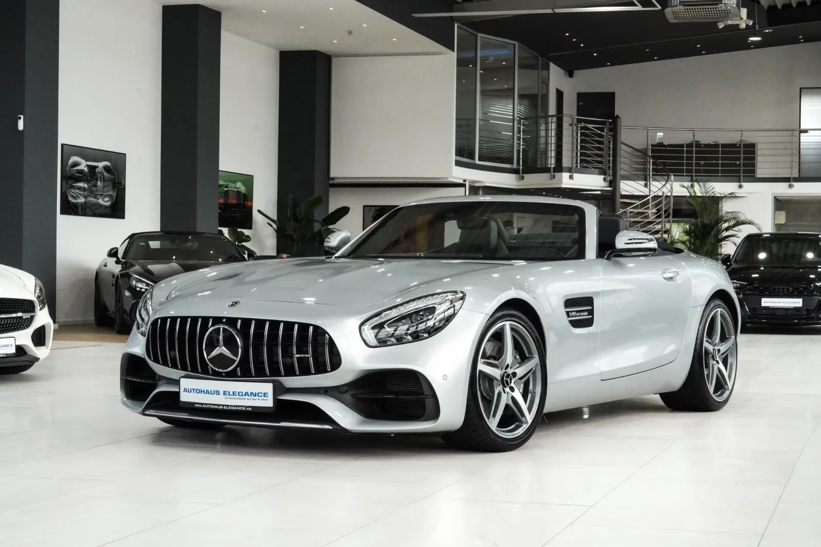 2017 Mercedes-AMG GT Roadster angeboten von einem Fachhändler in Köln, Deutschland, Hauptfoto