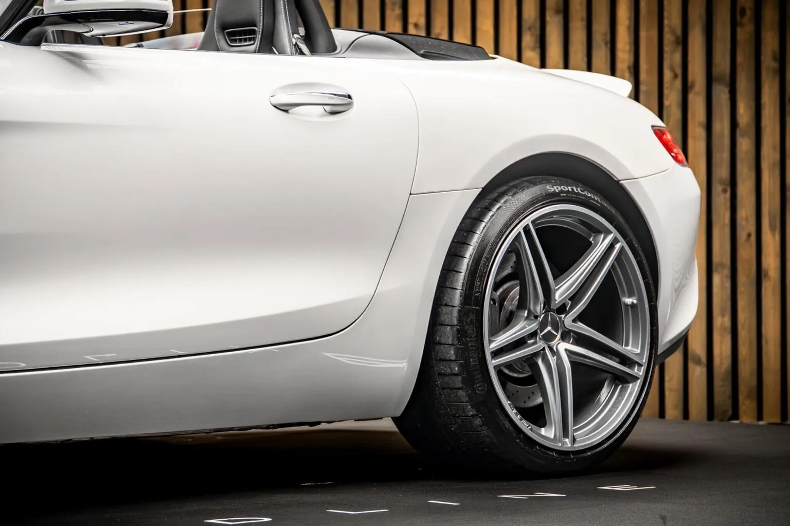 2017 Mercedes-AMG GT Roadster, 16/30