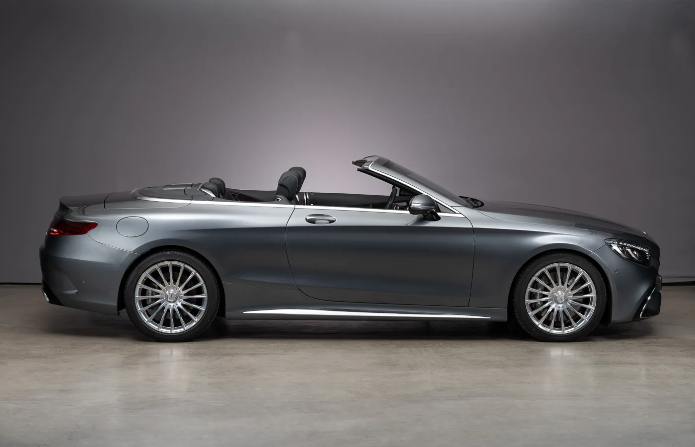2017 Mercedes-AMG S 65 Cabriolet, 6/30