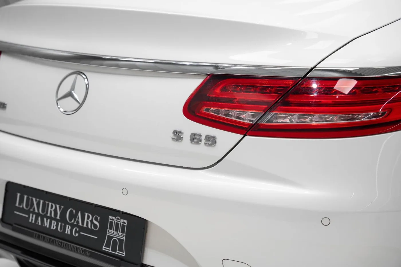 2017 Mercedes-AMG S 65 Coupé offered by a supercar dealer in Schenefeld, Germany, photo 9 of 25