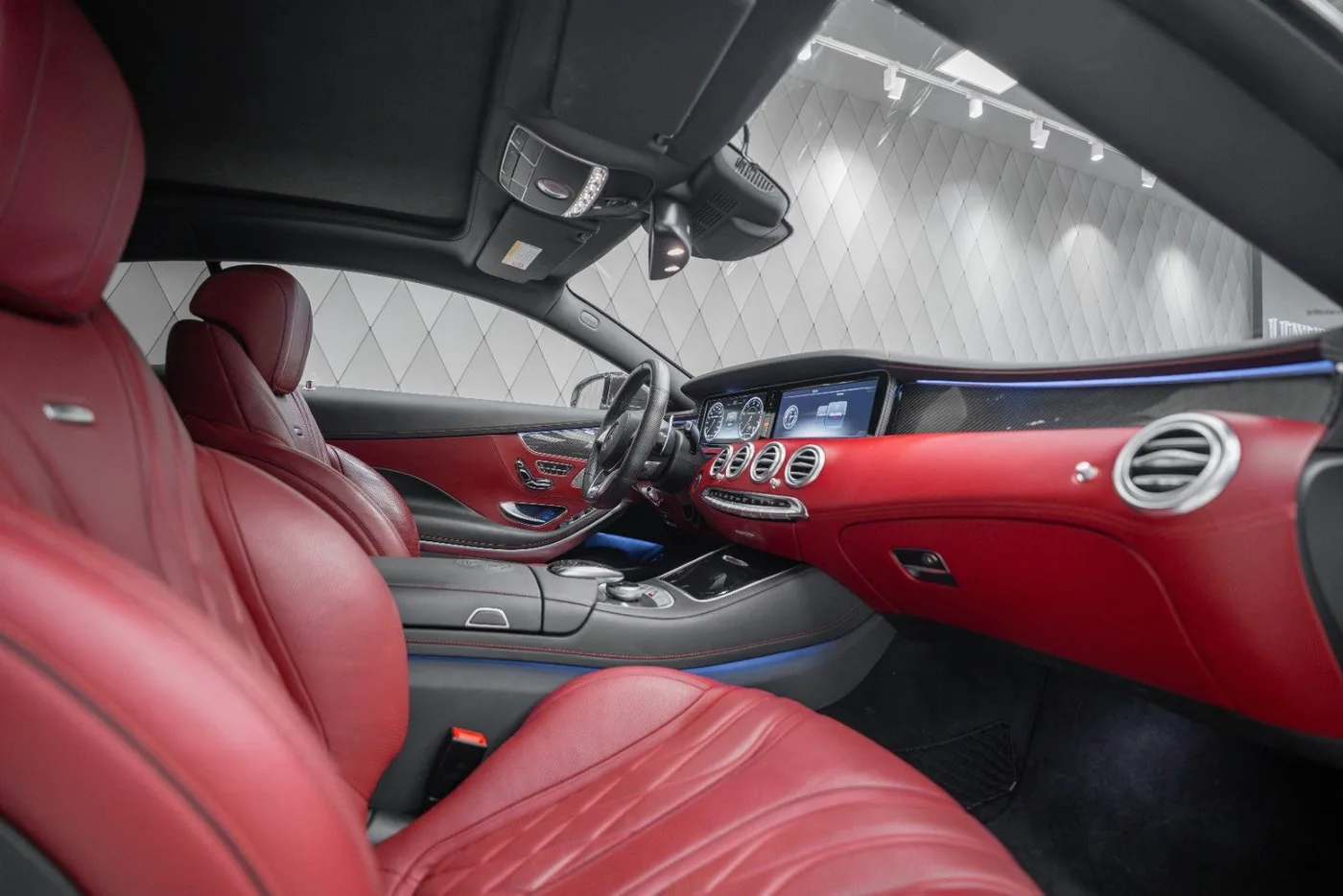 2017 Mercedes-AMG S 65 Coupé offered by a supercar dealer in Schenefeld, Germany, photo 16 of 25