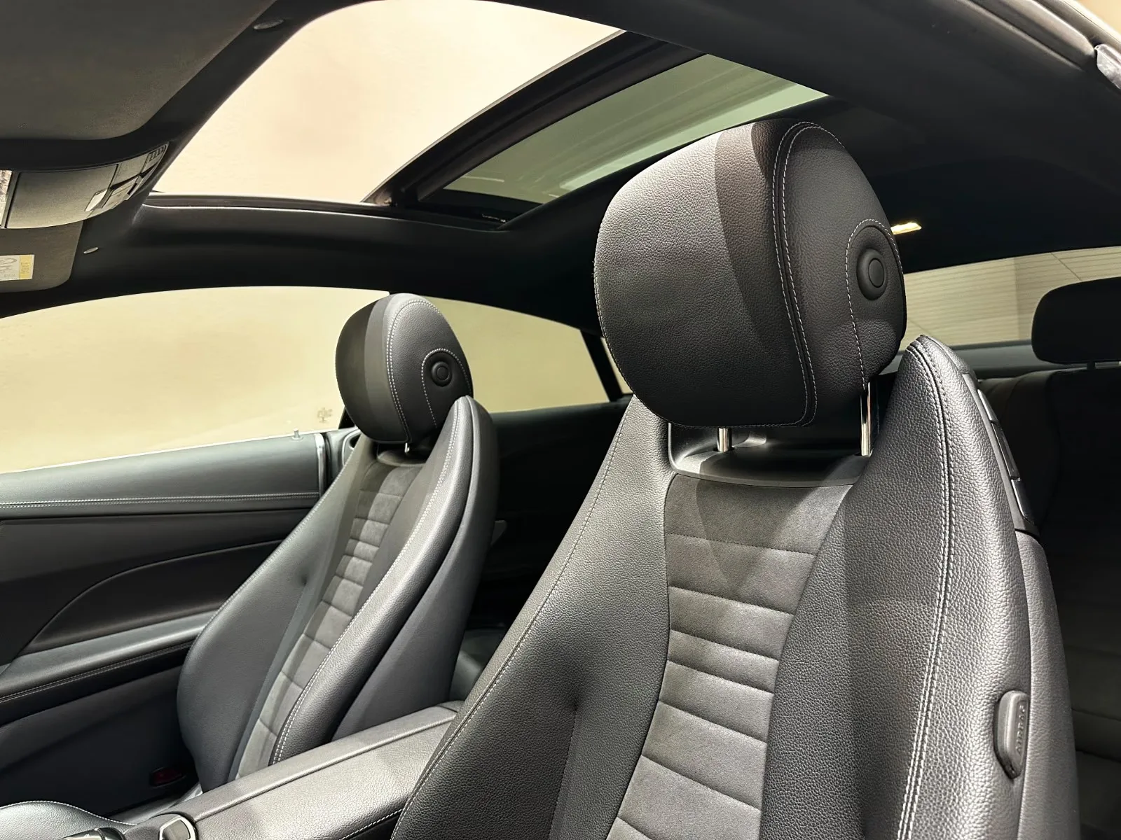 2017 Mercedes-Benz E 200 Coupé, AMG Line, 9/22
