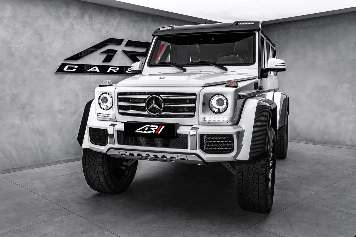 2017 Mercedes-Benz G 500 4x4² offered by a specialist dealer in Ostrava, Czechia, photo 3 of 15